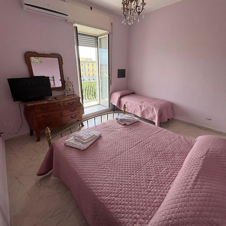 Ilary Apartament Napoli Esterno foto