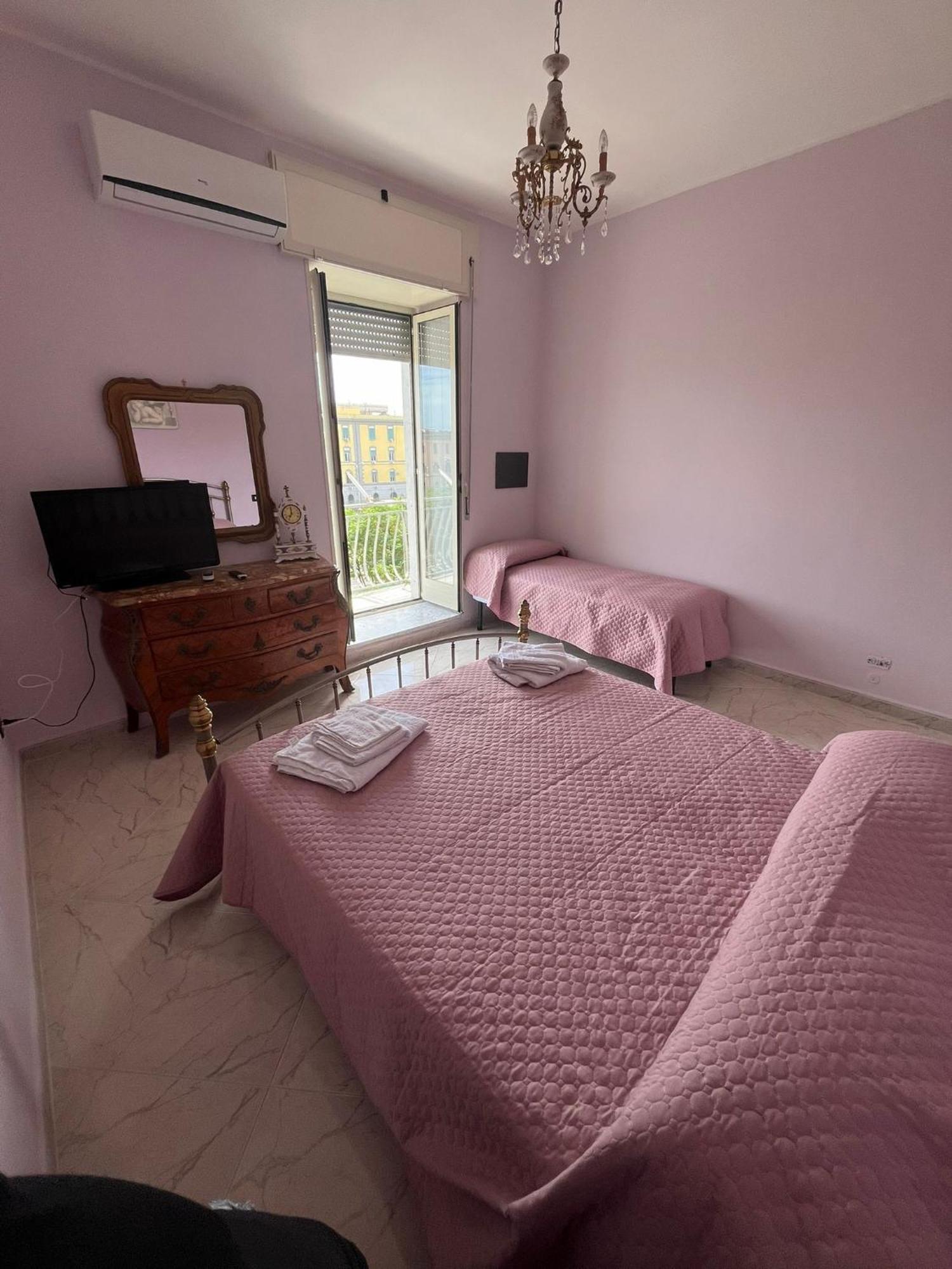 Ilary Apartament Napoli Esterno foto